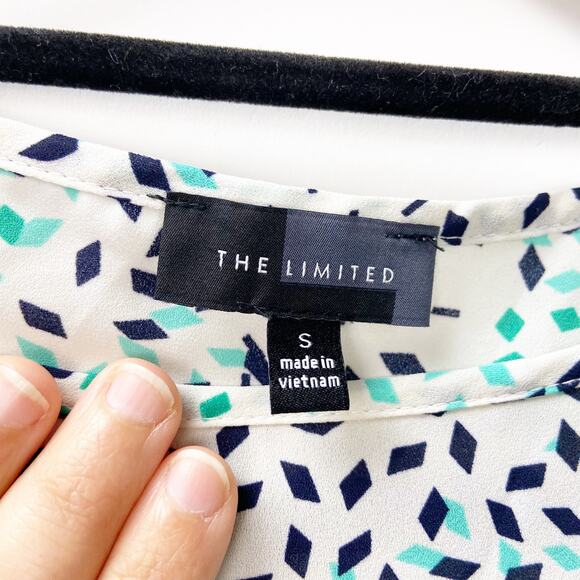The Limited Small Womens White Green Black Print Sheer Blouse - Picture 3 of 6